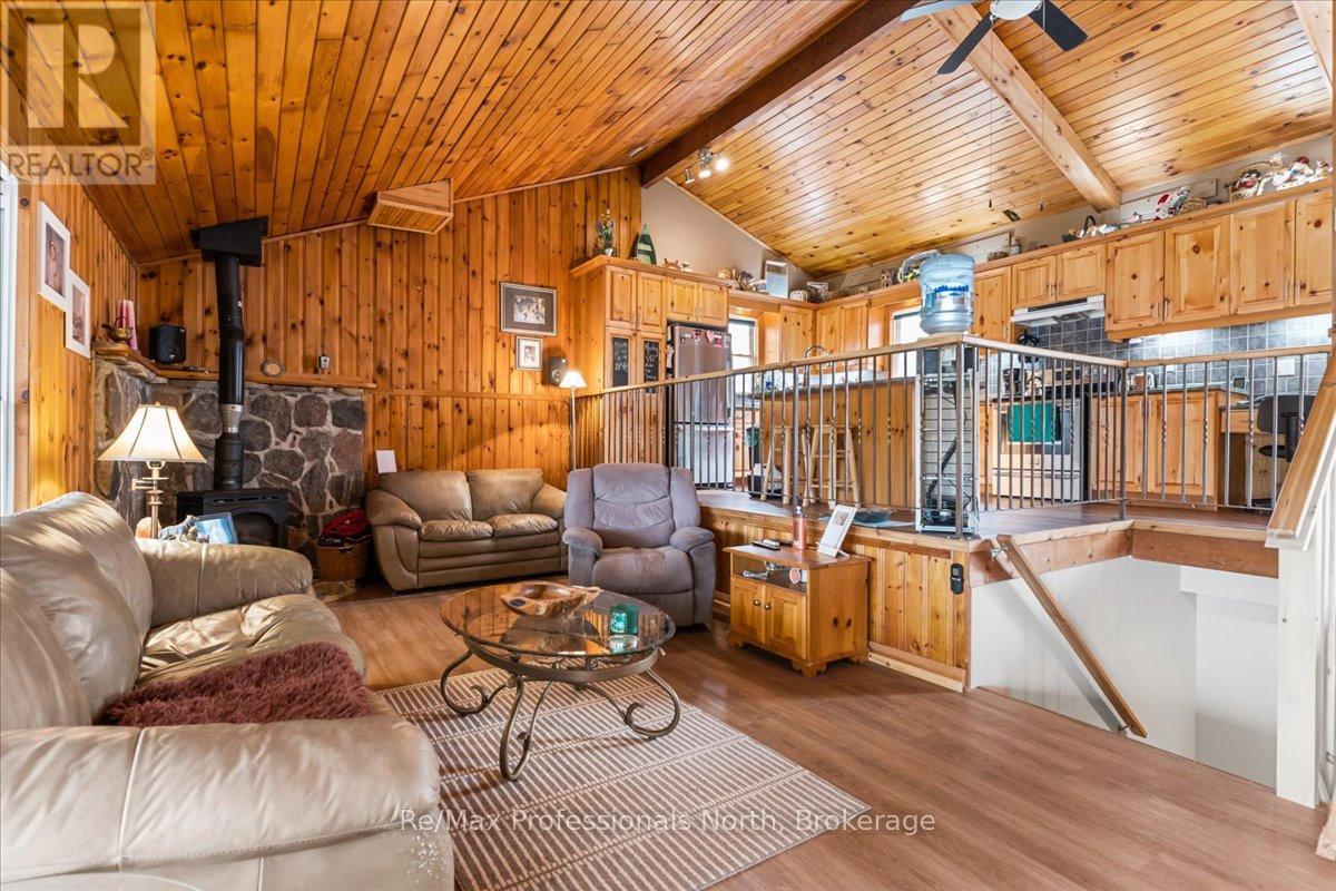 1272 Little Bob Lake Road, Minden Hills, Ontario  K0M 2K0 - Photo 21 - X11933733