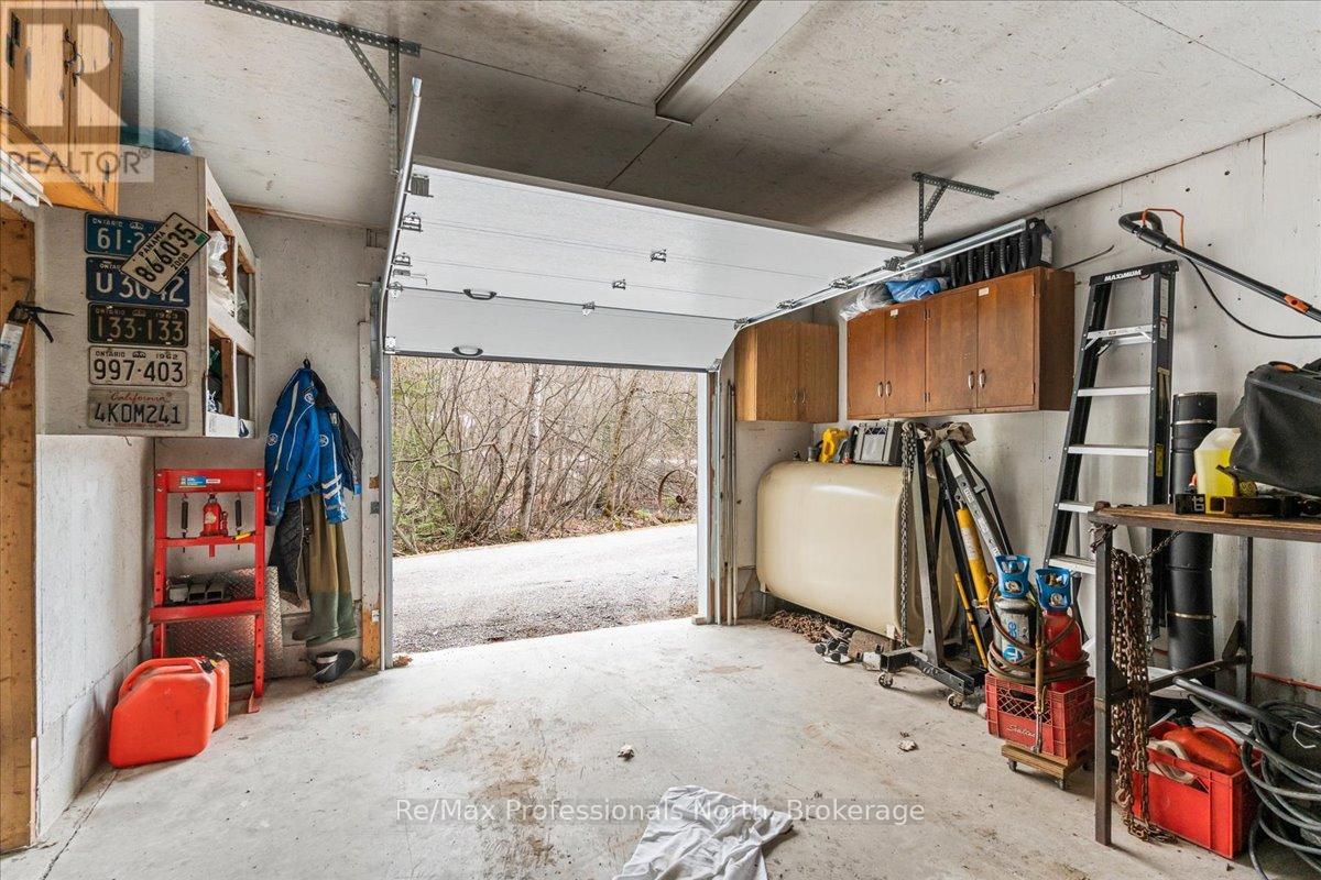 1272 Little Bob Lake Road, Minden Hills, Ontario  K0M 2K0 - Photo 38 - X11933733