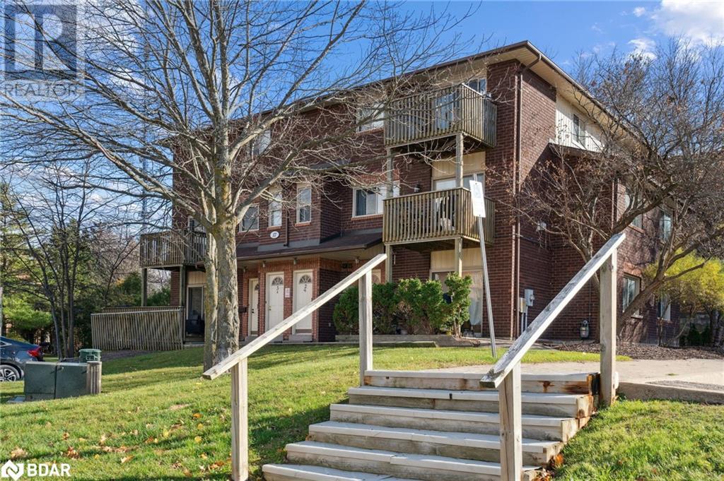 17 Meadow Lane Unit# 7, Barrie, Ontario  L4N 7K3 - Photo 1 - 40691803