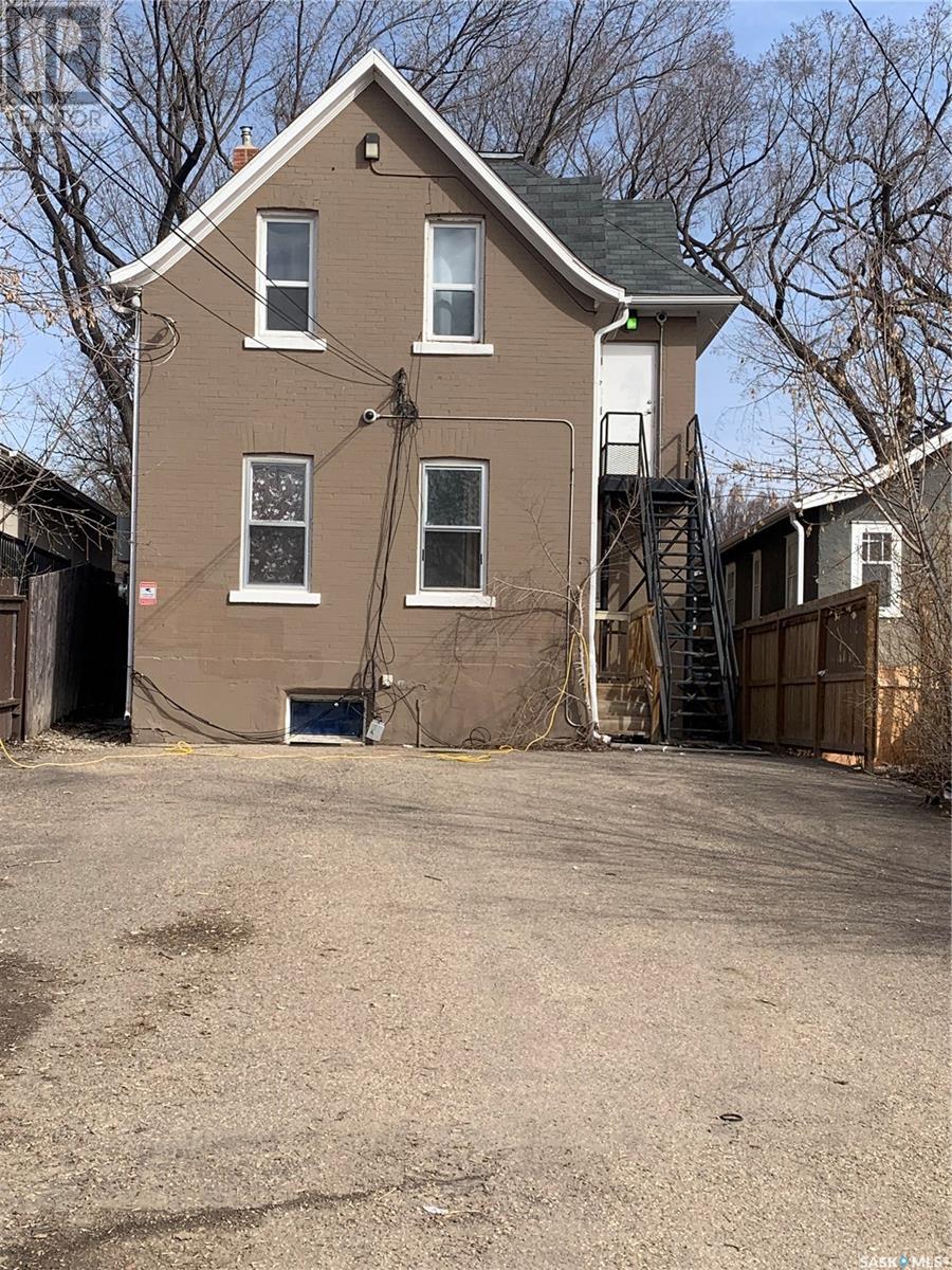 109 28th Street W, Saskatoon, Saskatchewan  S7L 0K1 - Photo 12 - SK992204