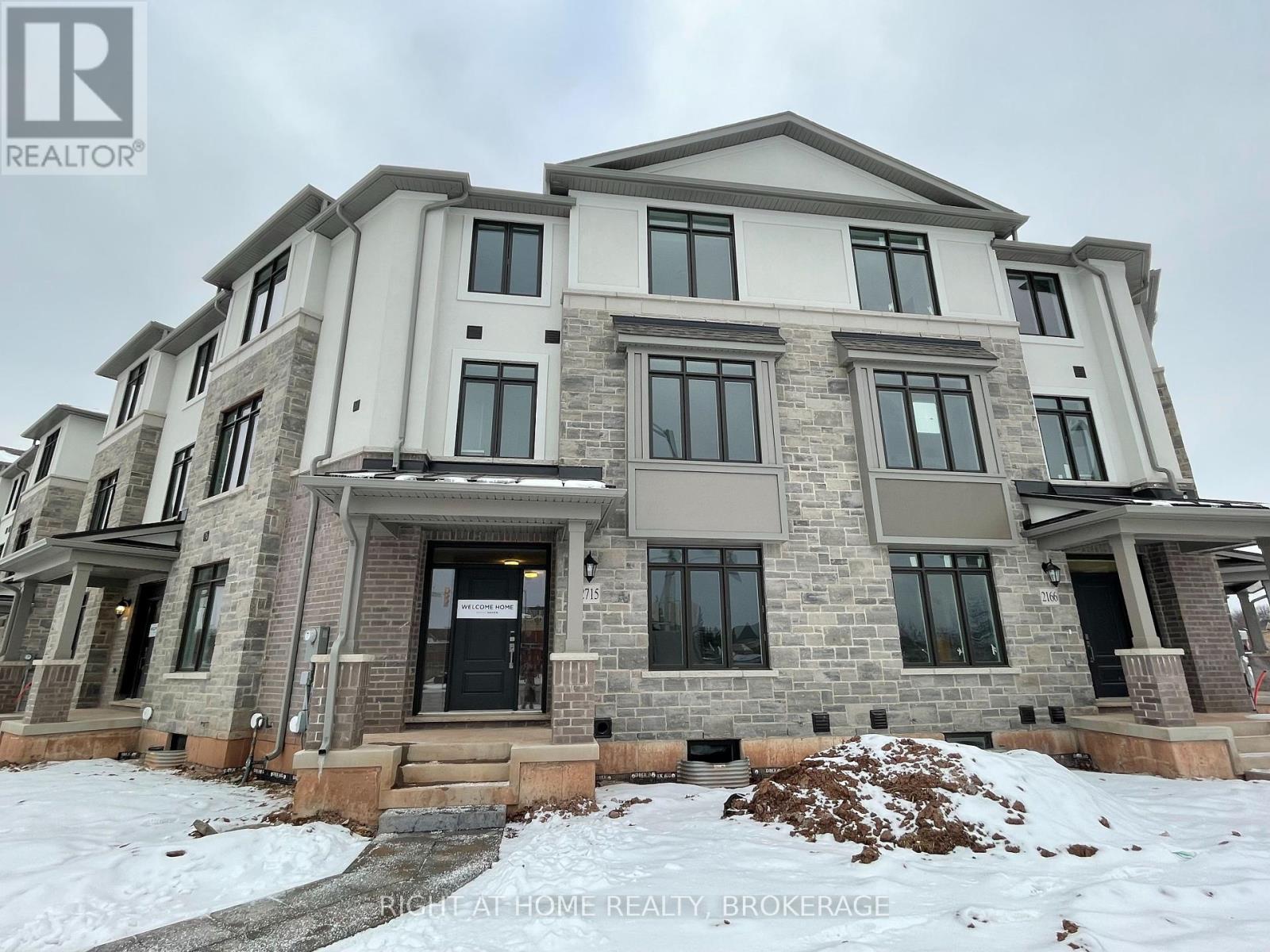 2715 WESTOAK TRAIL, Oakville, Ontario