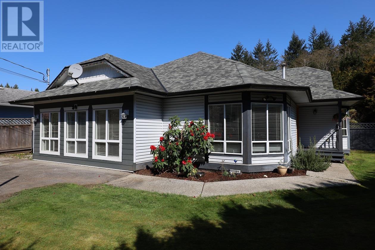 1546 LARCHBERRY WAY, Gibsons, British Columbia