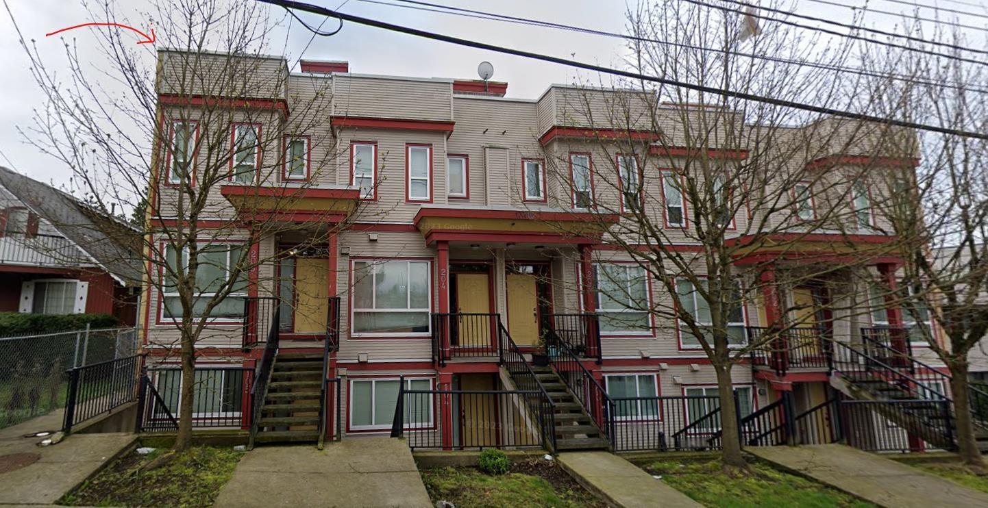 Property at 205 13710 102 AVENUE image