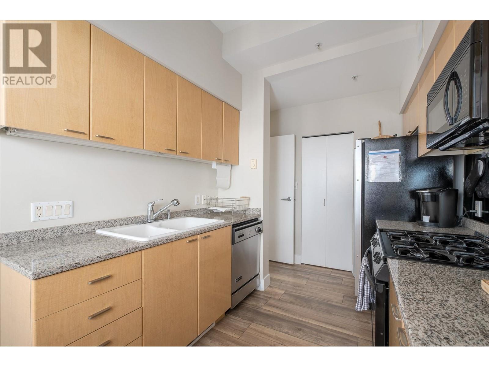 Ph2 1288 W Georgia Street, Vancouver, British Columbia  V6E 4R3 - Photo 10 - R2958279