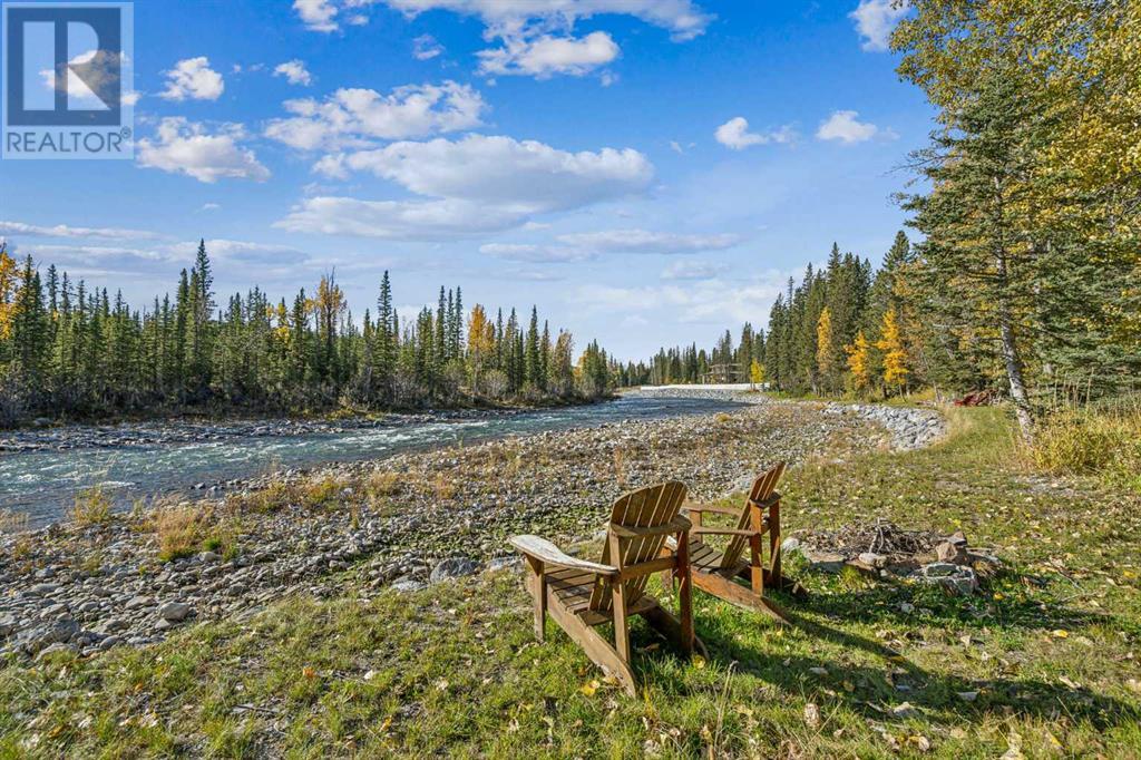 67 Bracken Point, Bragg Creek, Alberta  T0L 0K0 - Photo 3 - A2187192