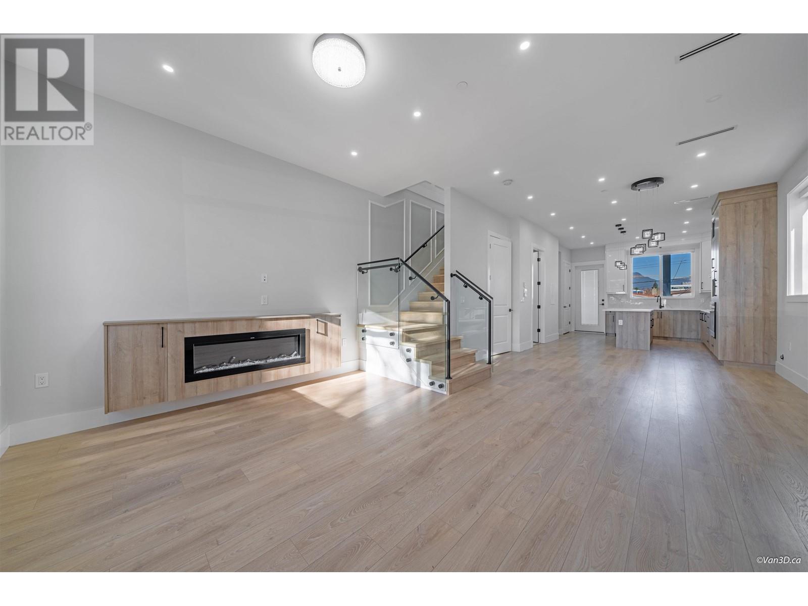 2859 E 16th Avenue, Vancouver, British Columbia  V5M 2L9 - Photo 4 - R2958440
