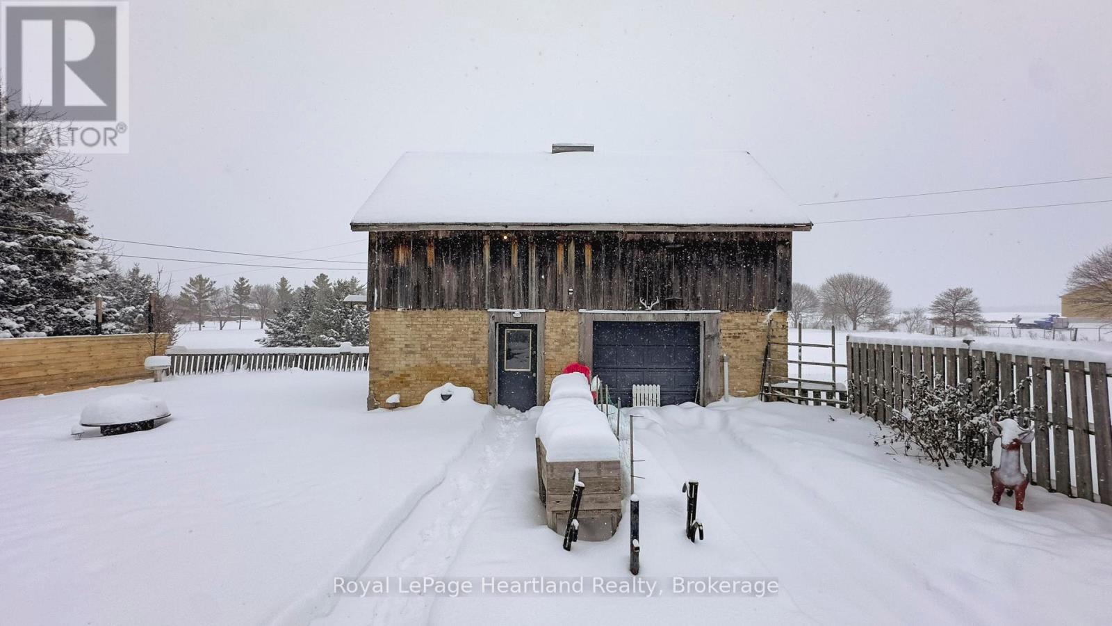 76 Albert Street, Ashfield-Colborne-Wawanosh, Ontario  N0M 1R0 - Photo 37 - X11933933