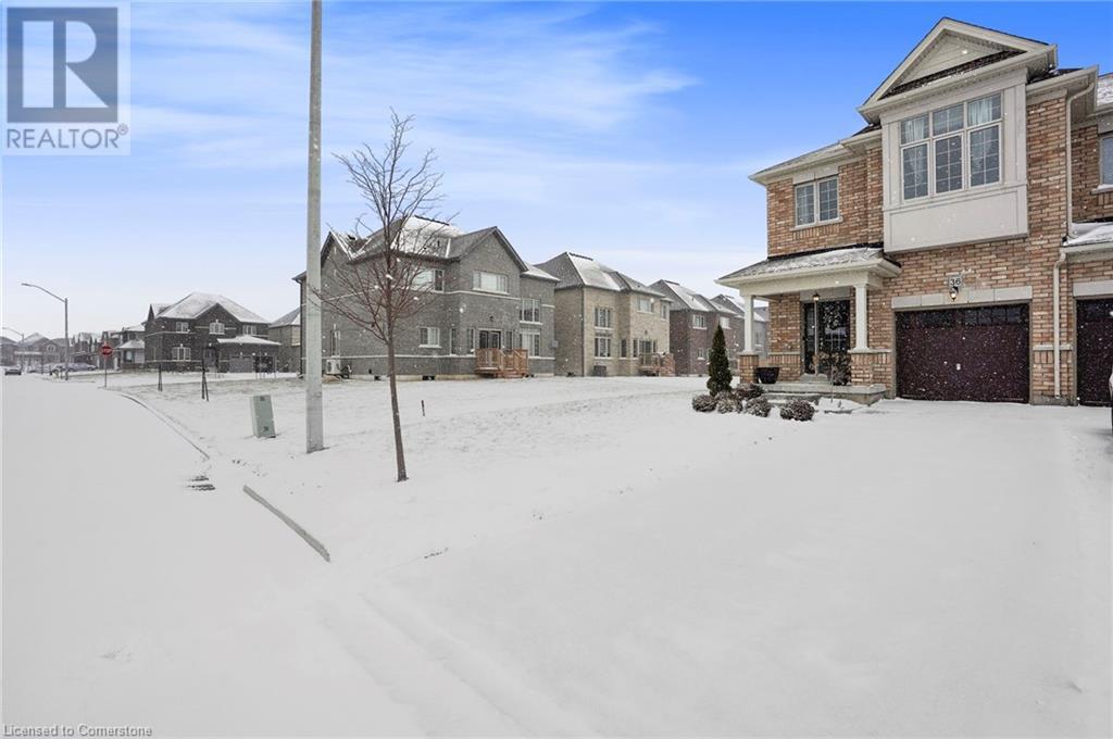 Property at 36 HARMONY Way image 3