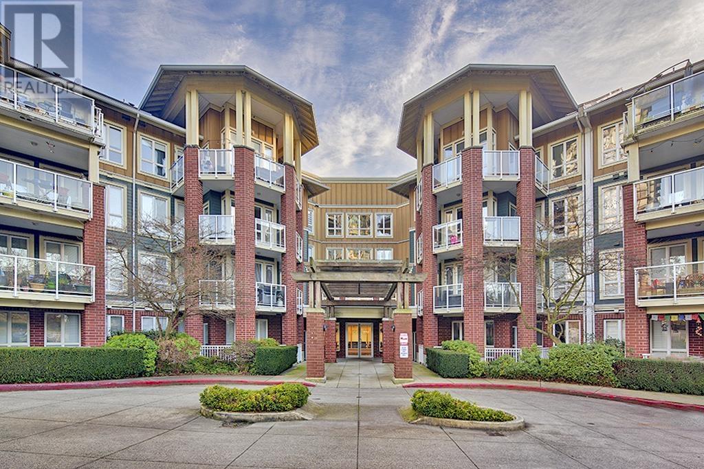 311 14 E Royal Avenue, New Westminster, British Columbia V3L 5W5 - Photo 3 - R2958446