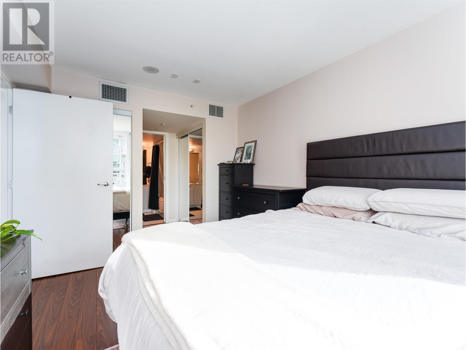 1107 188 E Esplanade, North Vancouver, British Columbia  V7L 4Y1 - Photo 13 - R2958454