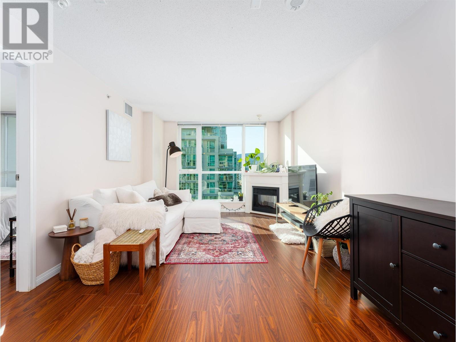1107 188 E Esplanade, North Vancouver, British Columbia  V7L 4Y1 - Photo 5 - R2958454