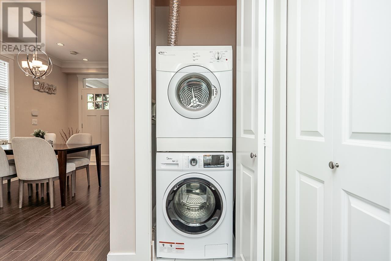 Listing Picture 11 of 29 : 1 3828 PENDER STREET, Burnaby / 本拿比 - 魯藝地產 Yvonne Lu Group - MLS Medallion Club Member