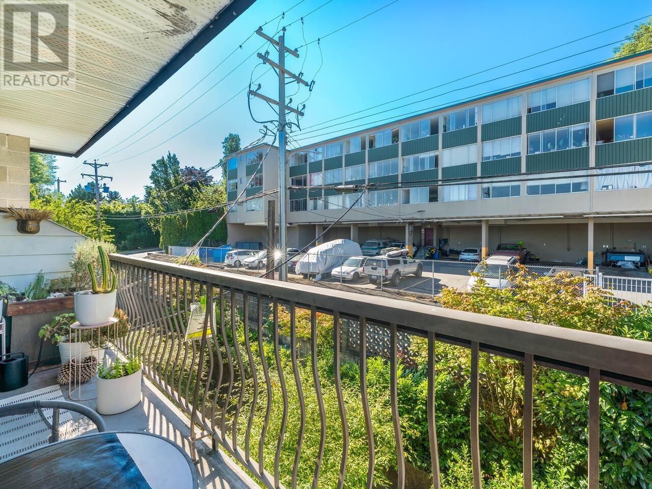 Listing Picture 10 of 40 : 340 588 E 5TH AVENUE, Vancouver / 溫哥華 - 魯藝地產 Yvonne Lu Group - MLS Medallion Club Member