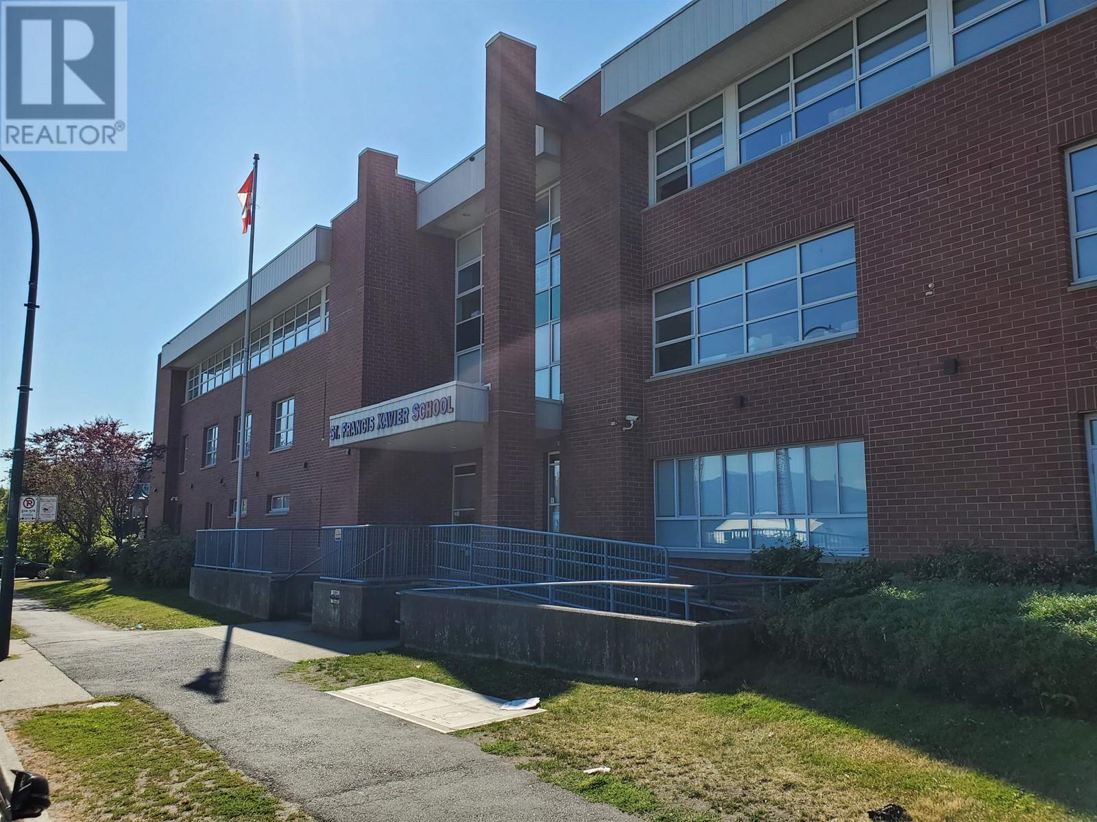 Listing Picture 39 of 40 : 340 588 E 5TH AVENUE, Vancouver / 溫哥華 - 魯藝地產 Yvonne Lu Group - MLS Medallion Club Member