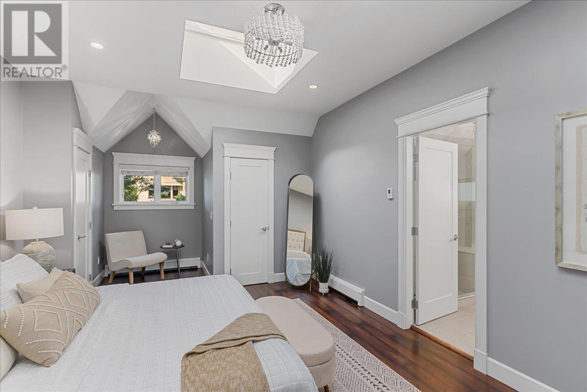 344 E 8th Street, North Vancouver, British Columbia  V7L 1Z3 - Photo 10 - R2958512