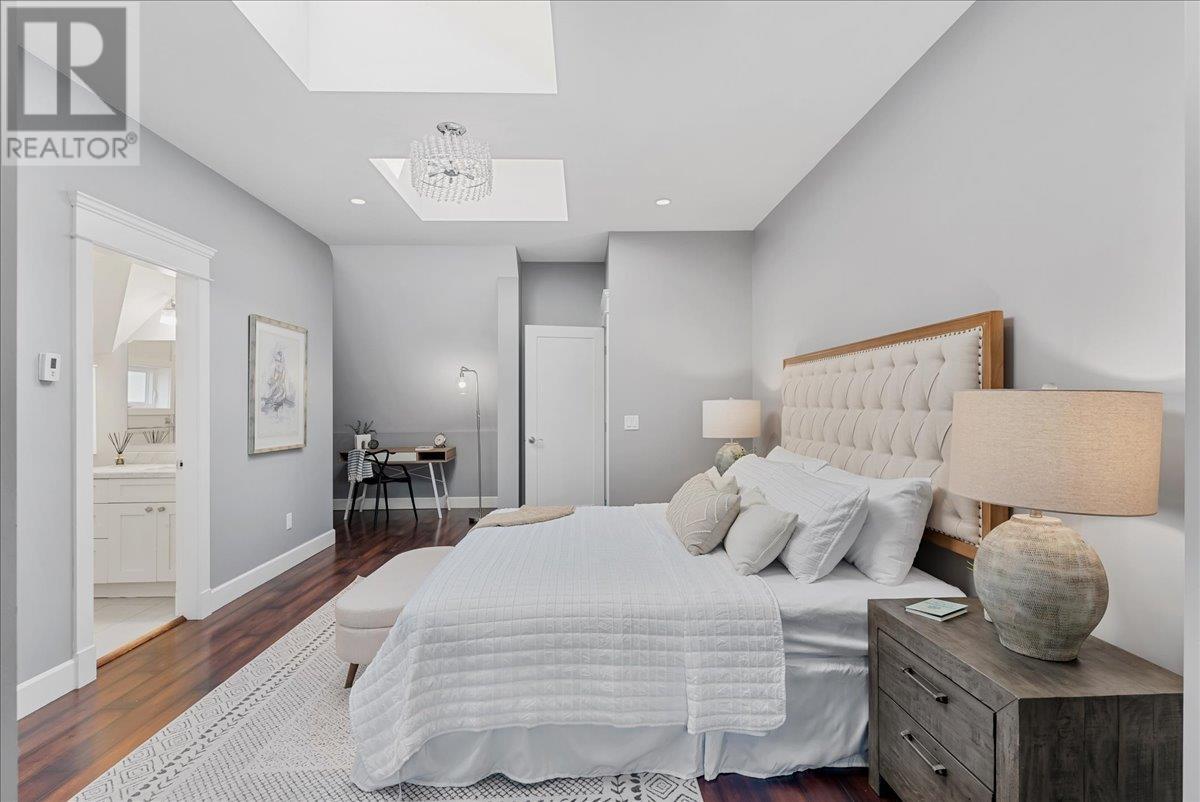 344 E 8th Street, North Vancouver, British Columbia  V7L 1Z3 - Photo 11 - R2958512
