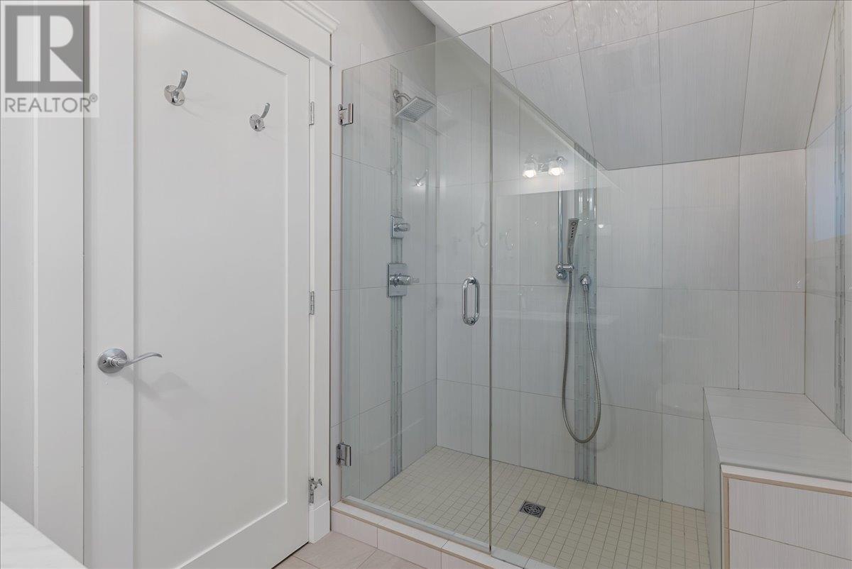 344 E 8th Street, North Vancouver, British Columbia  V7L 1Z3 - Photo 13 - R2958512