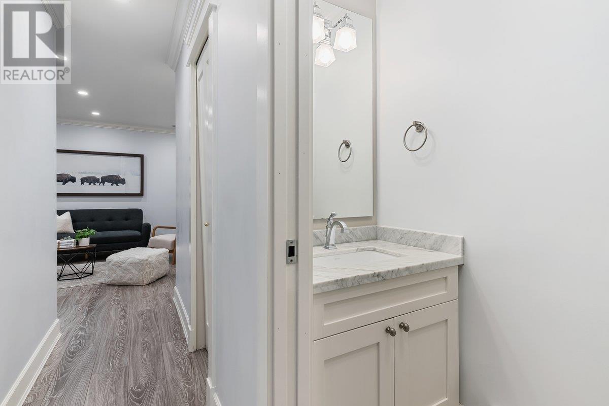 344 E 8th Street, North Vancouver, British Columbia  V7L 1Z3 - Photo 24 - R2958512