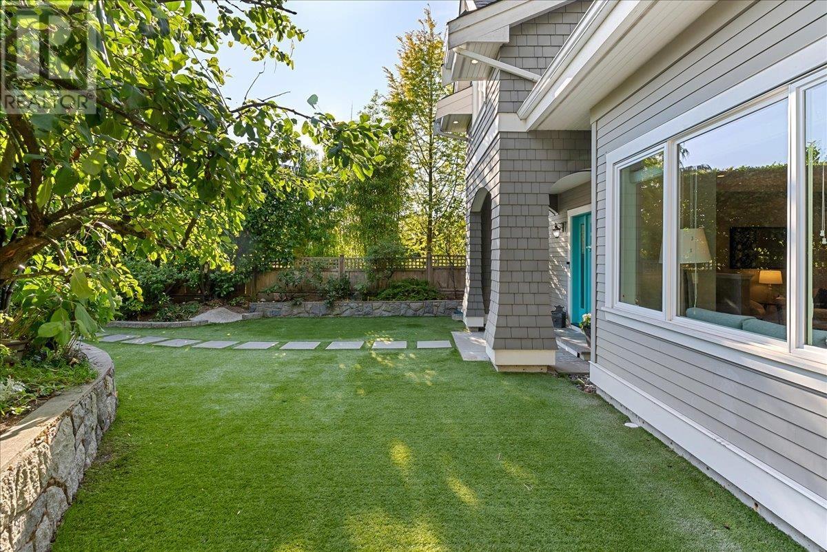 344 E 8th Street, North Vancouver, British Columbia  V7L 1Z3 - Photo 30 - R2958512