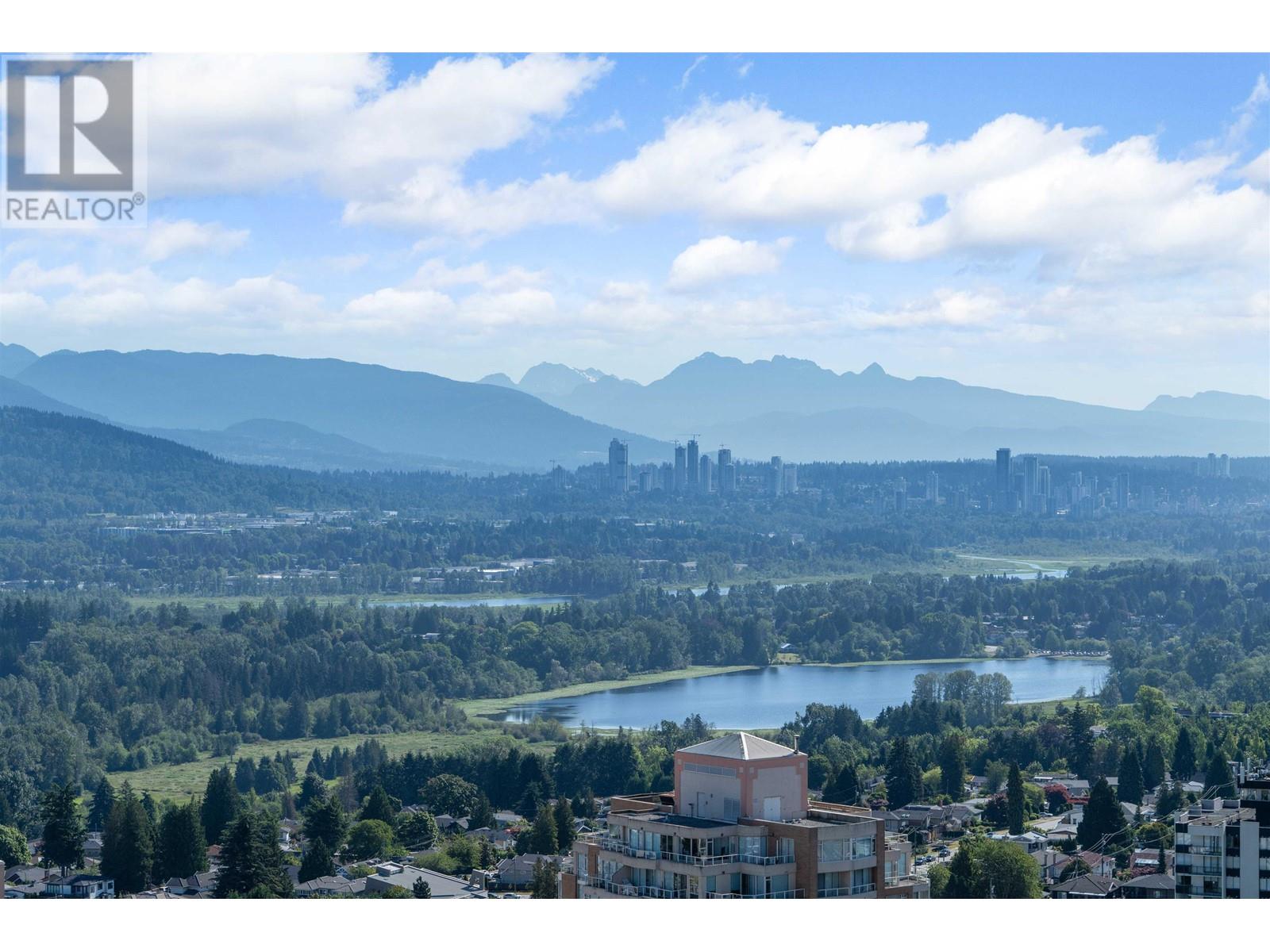 Listing Picture 17 of 28 : 2701 6000 MCKAY AVENUE, Burnaby / 本拿比 - 魯藝地產 Yvonne Lu Group - MLS Medallion Club Member