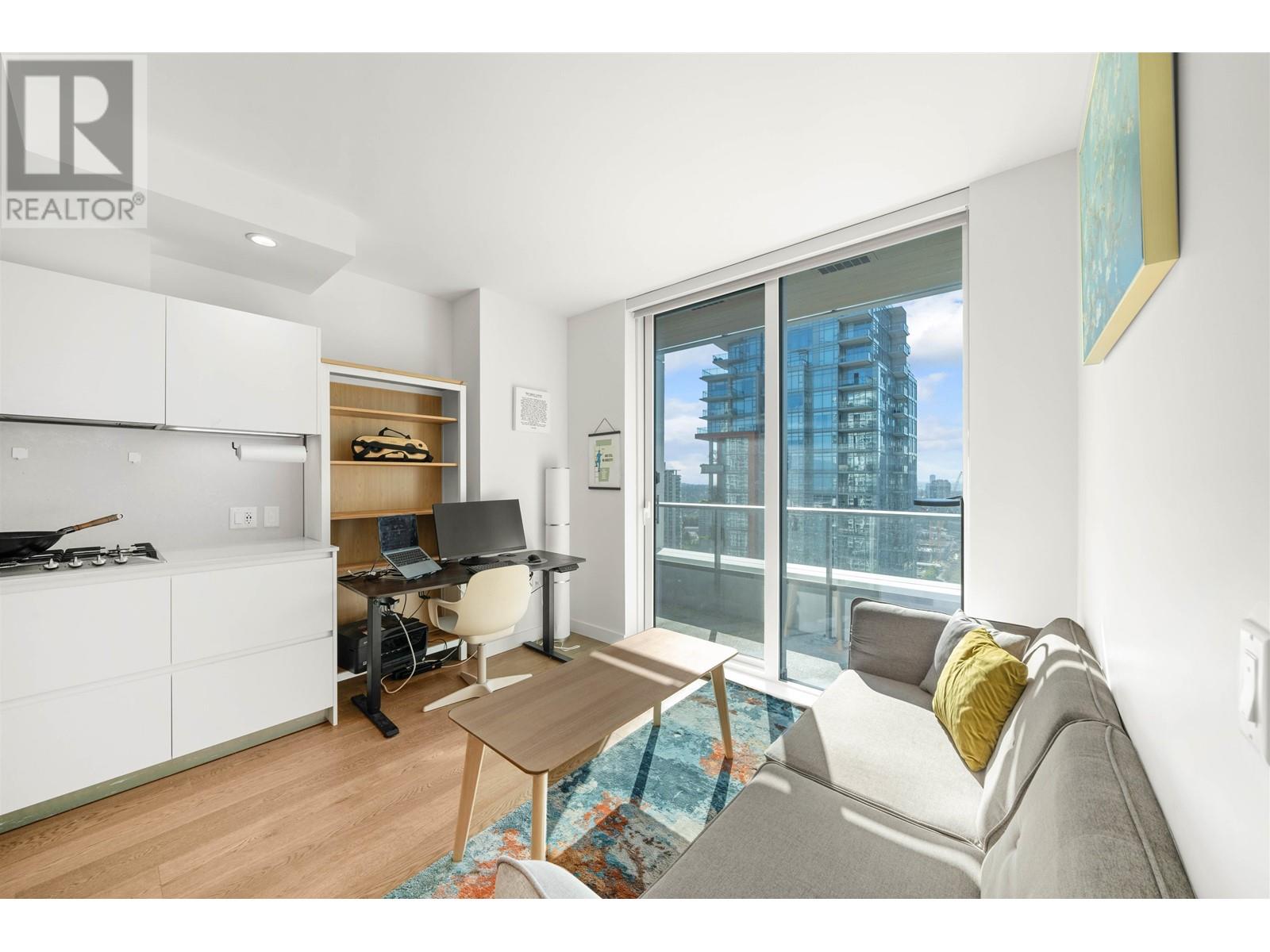 Listing Picture 7 of 28 : 2701 6000 MCKAY AVENUE, Burnaby / 本拿比 - 魯藝地產 Yvonne Lu Group - MLS Medallion Club Member