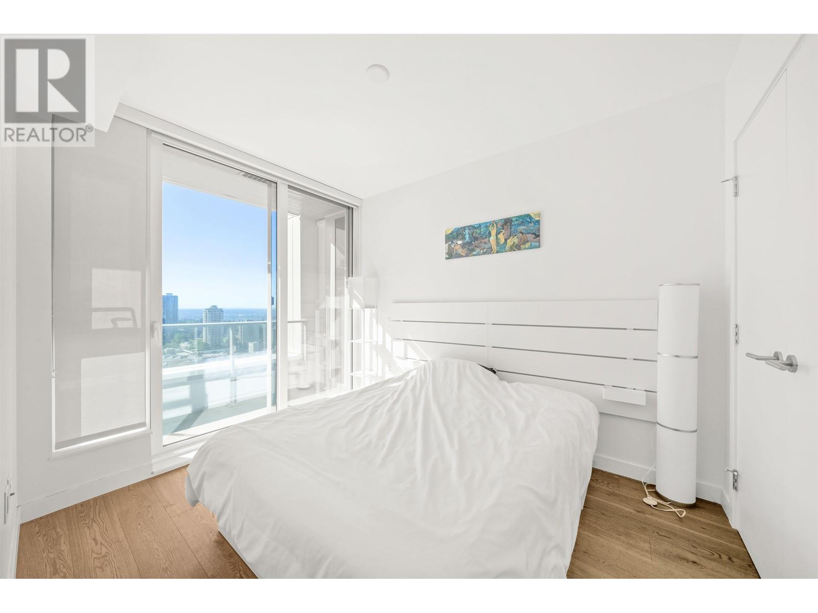 Listing Picture 9 of 28 : 2701 6000 MCKAY AVENUE, Burnaby / 本拿比 - 魯藝地產 Yvonne Lu Group - MLS Medallion Club Member