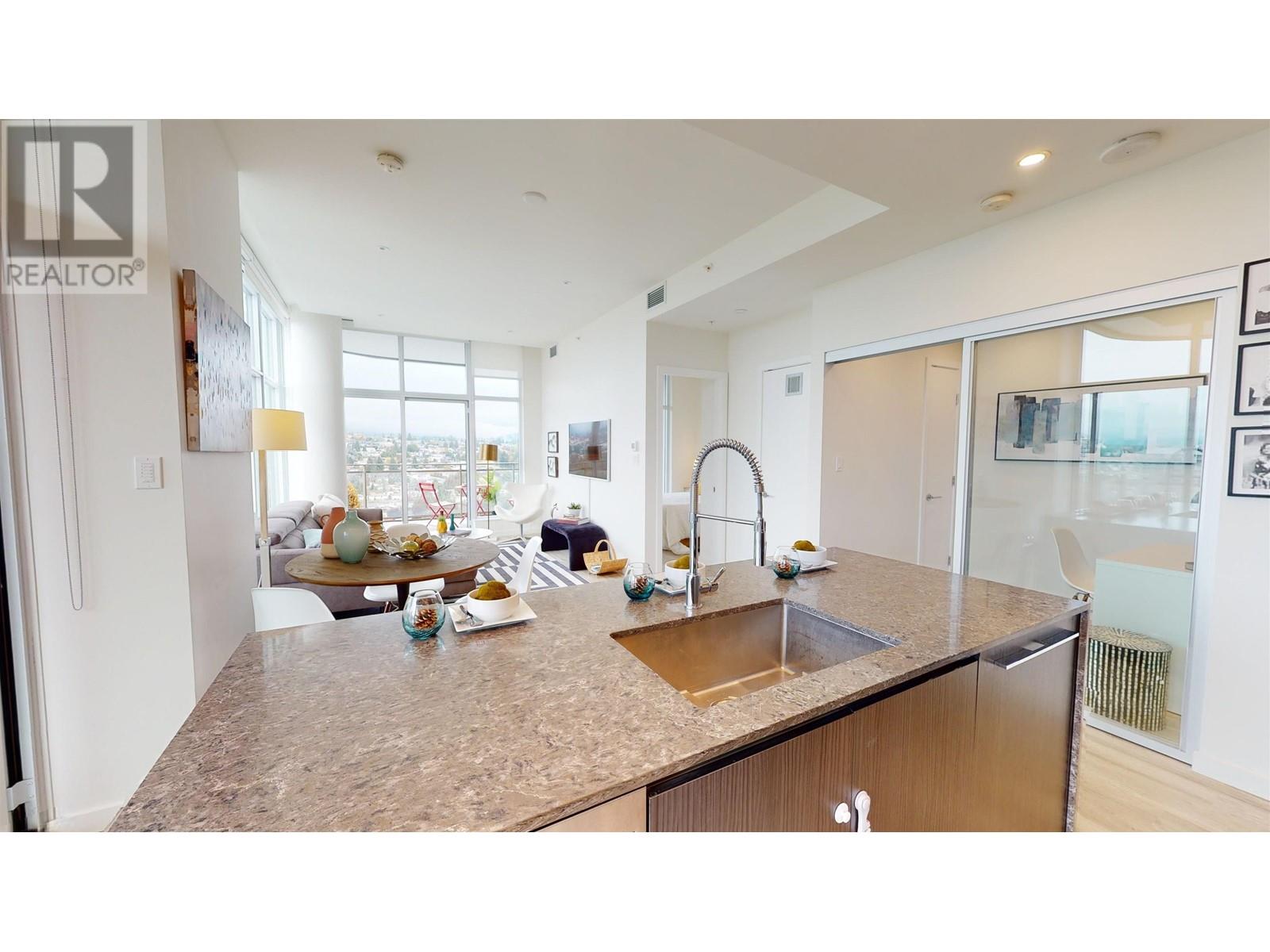 2401 5311 Goring Street, Burnaby, British Columbia  V5B 0B5 - Photo 4 - R2958529