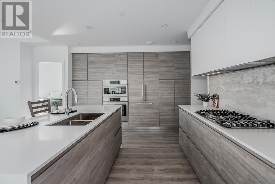 3907 680 Quayside Drive, New Westminster, British Columbia  V3M 0P2 - Photo 11 - R2958468