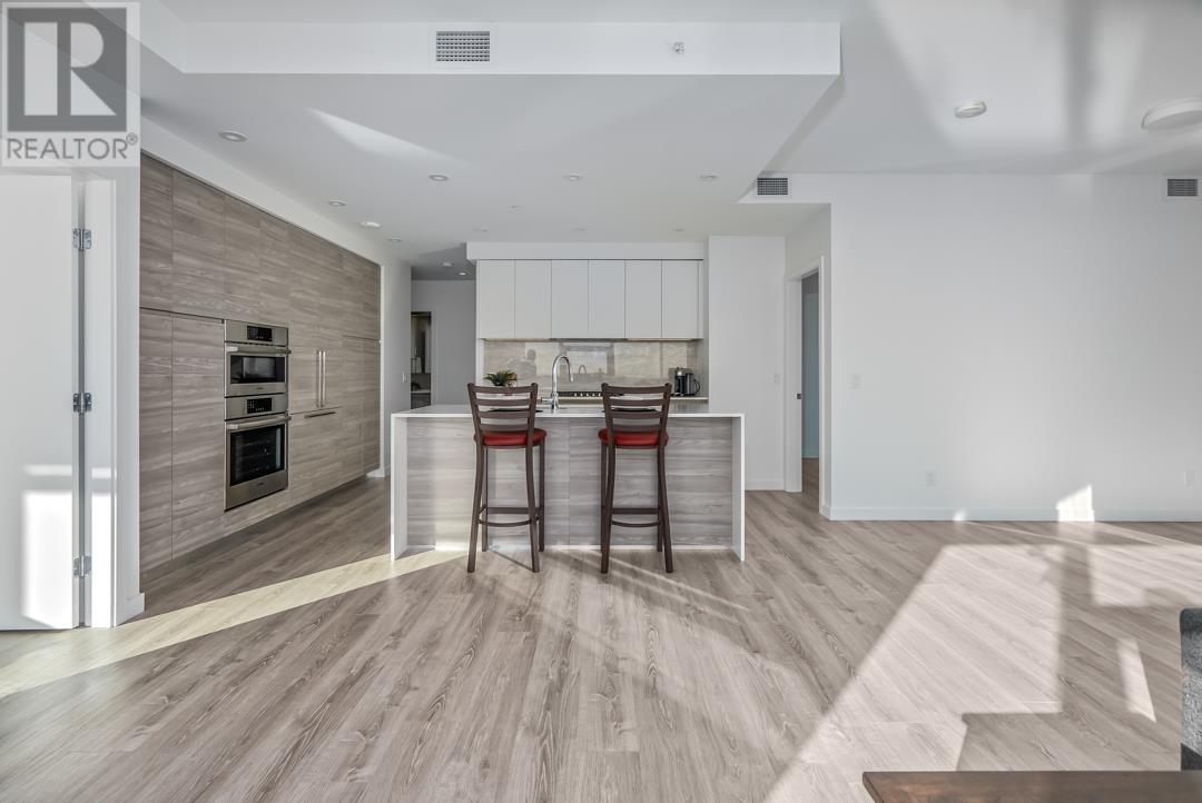 3907 680 Quayside Drive, New Westminster, British Columbia  V3M 0P2 - Photo 7 - R2958468