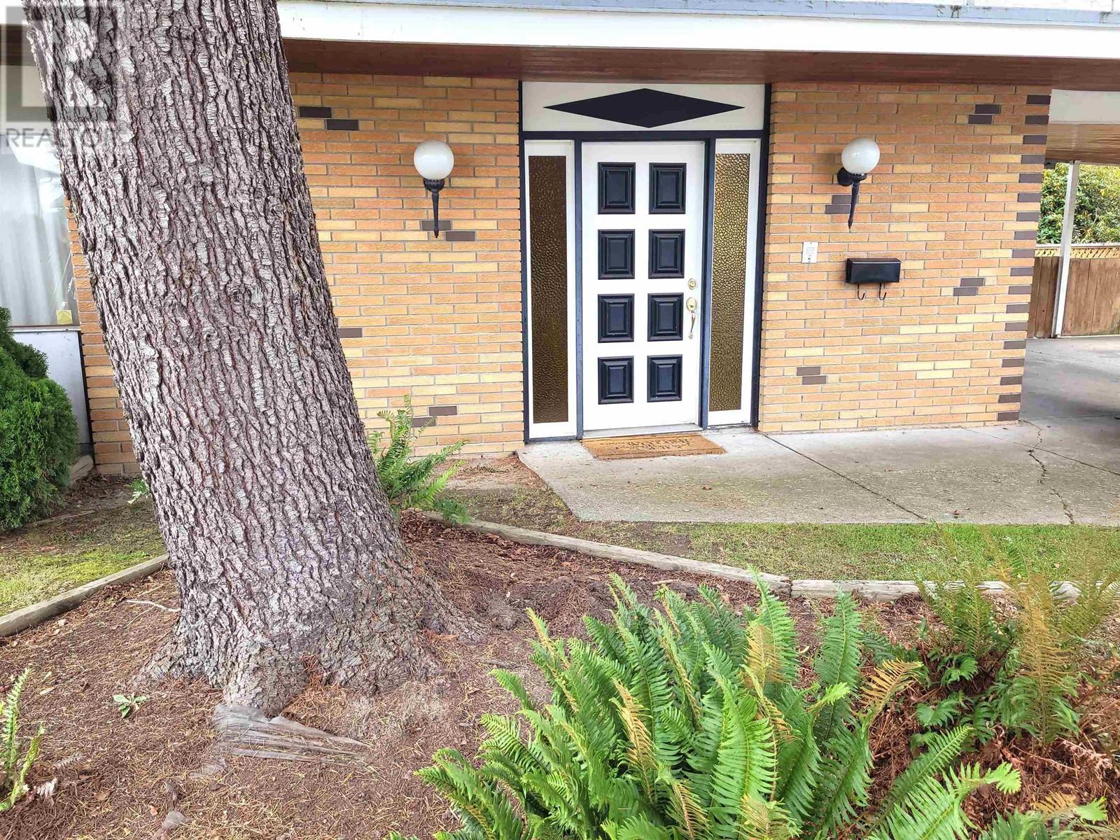 Listing Picture 13 of 13 : 8460 GREENFIELD DRIVE, Richmond / 烈治文 - 魯藝地產 Yvonne Lu Group - MLS Medallion Club Member