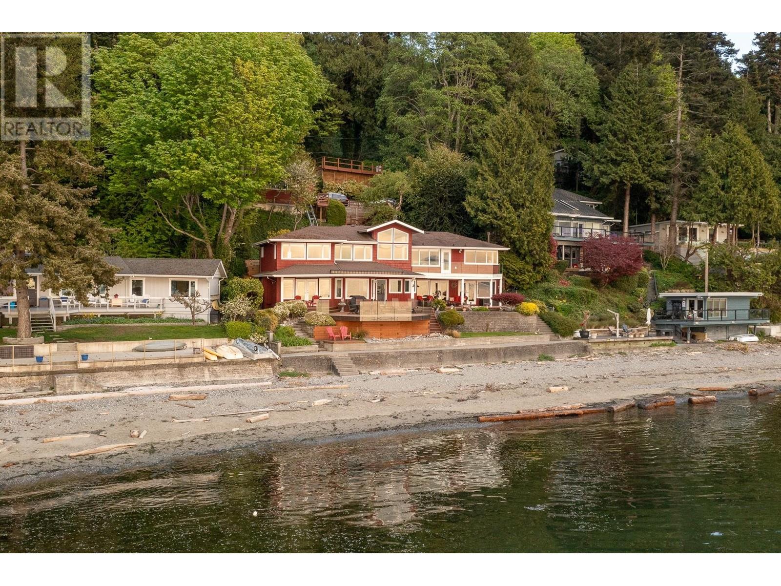 330 Tsawwassen Beach Road, Delta, British Columbia  V4M 4C9 - Photo 2 - R2958472