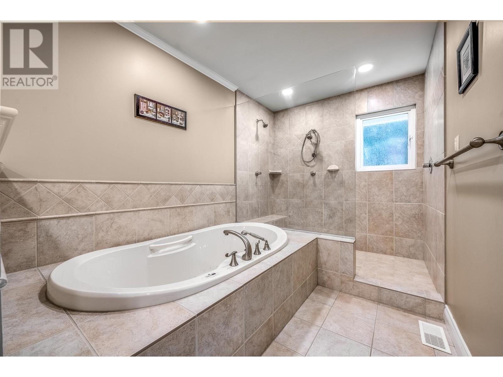 330 Tsawwassen Beach Road, Delta, British Columbia  V4M 4C9 - Photo 26 - R2958472