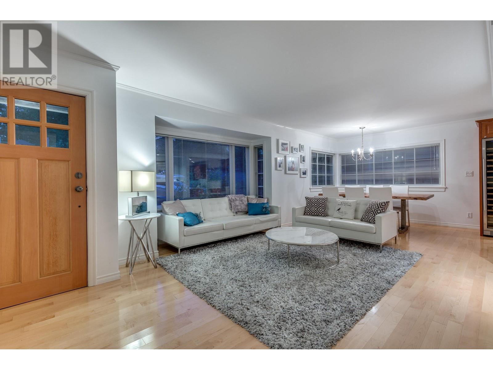 6431 Rosebery Avenue, West Vancouver, British Columbia  V7W 2C5 - Photo 9 - R2958537