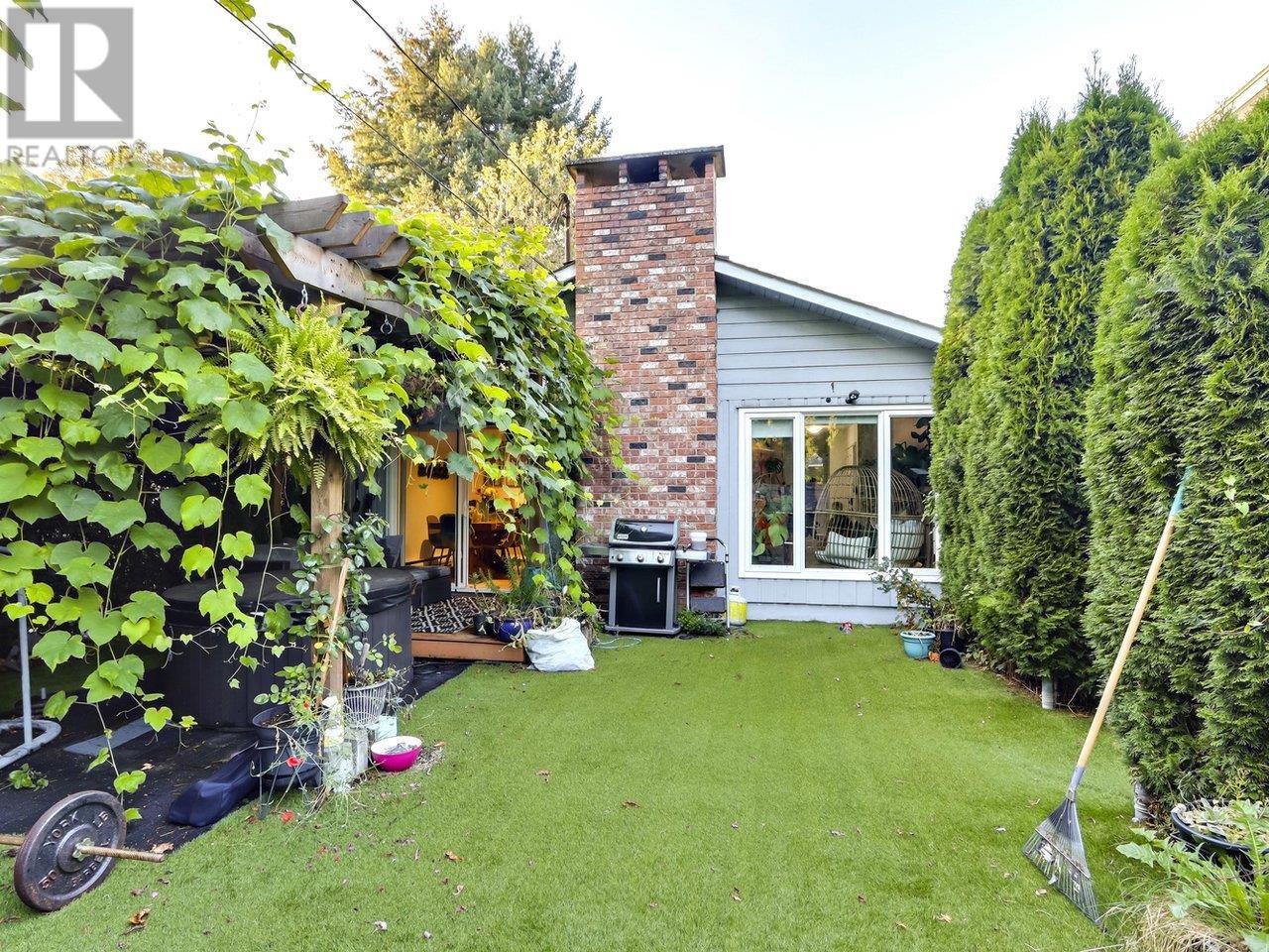 1562 Bond Street, North Vancouver, British Columbia  V7J 1E7 - Photo 17 - R2958539