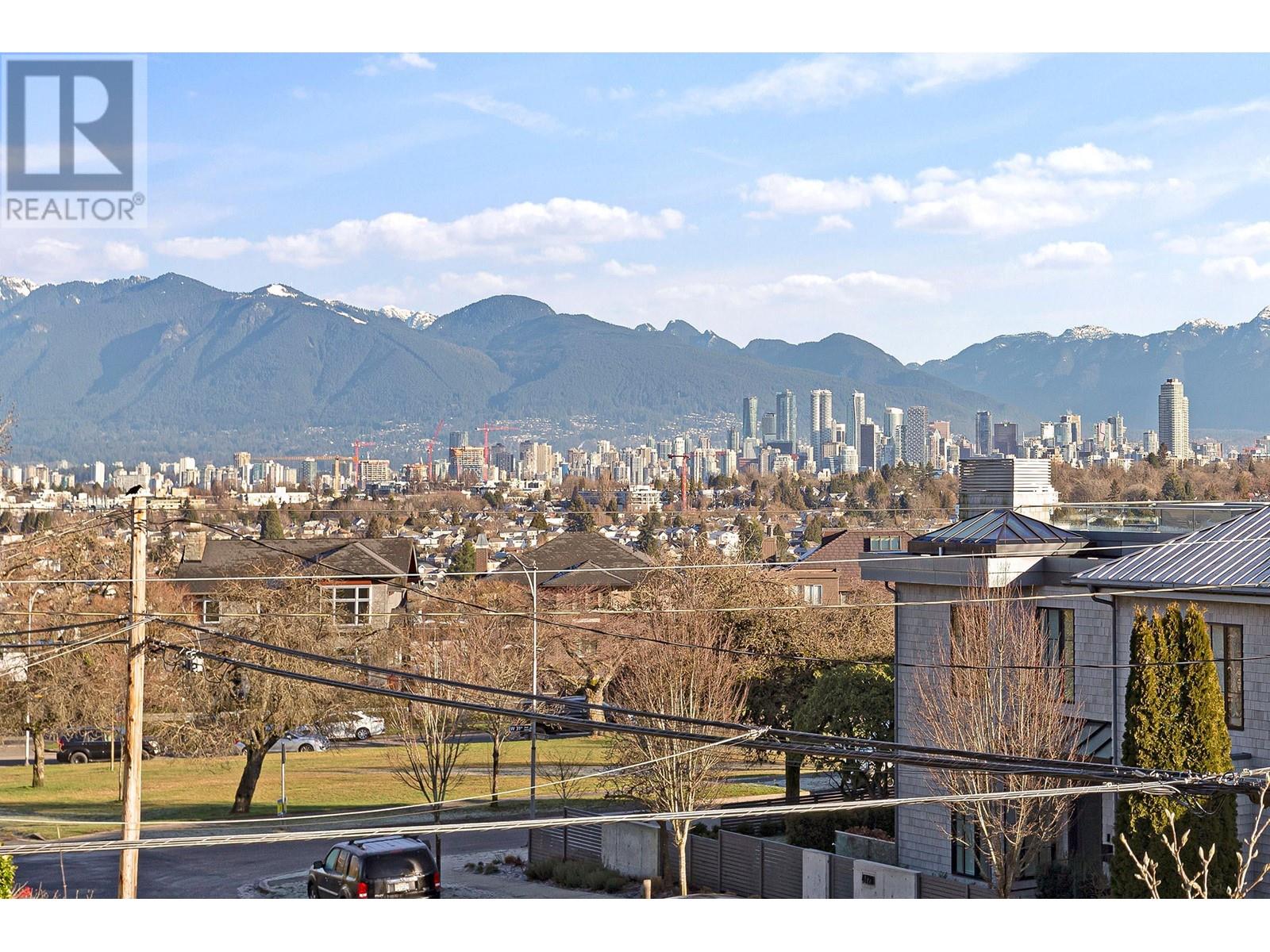 Listing Picture 18 of 40 : 4767 TRAFALGAR STREET, Vancouver / 溫哥華 - 魯藝地產 Yvonne Lu Group - MLS Medallion Club Member