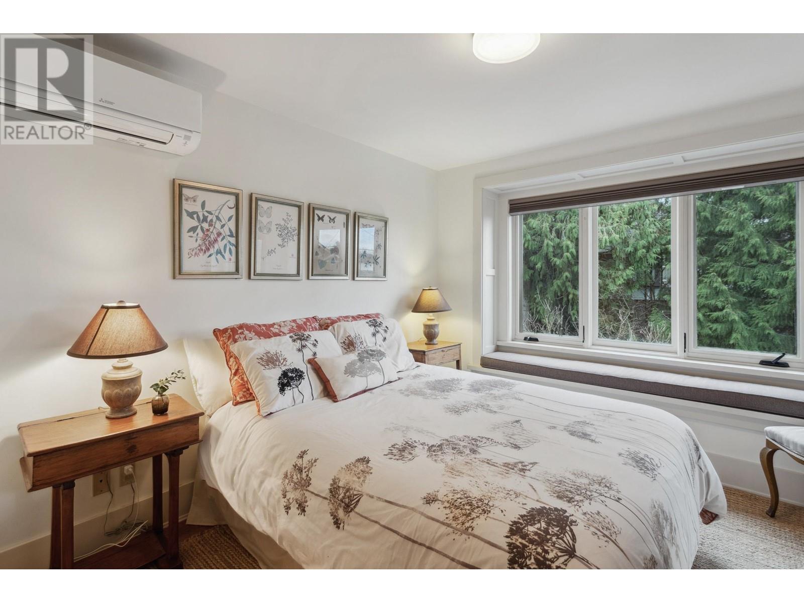 Listing Picture 24 of 40 : 4767 TRAFALGAR STREET, Vancouver / 溫哥華 - 魯藝地產 Yvonne Lu Group - MLS Medallion Club Member