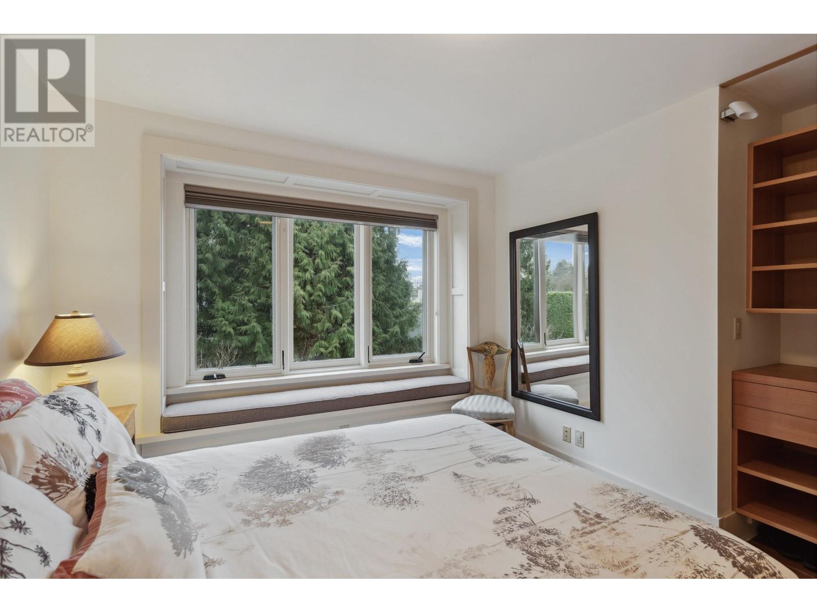 Listing Picture 25 of 40 : 4767 TRAFALGAR STREET, Vancouver / 溫哥華 - 魯藝地產 Yvonne Lu Group - MLS Medallion Club Member