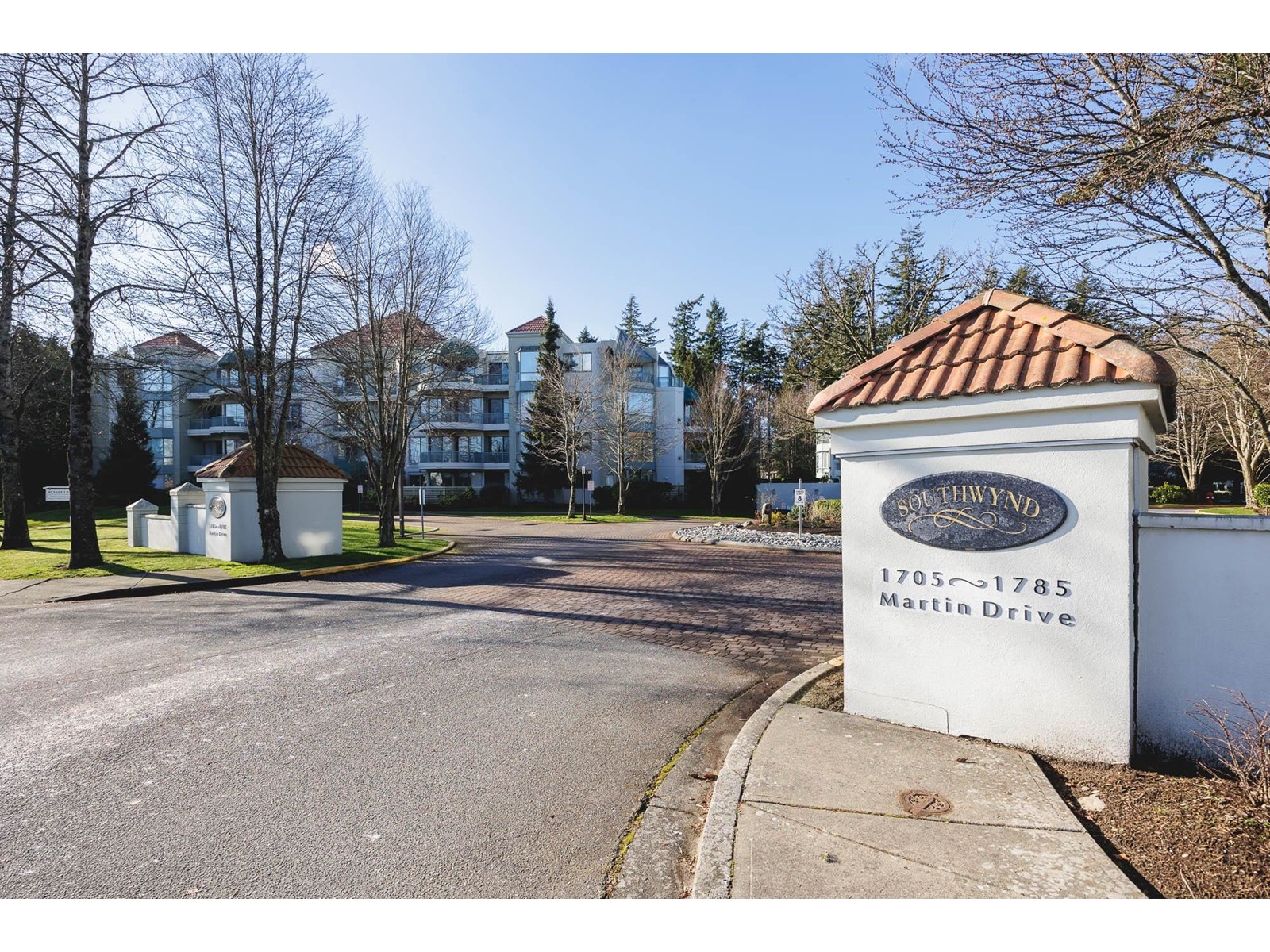 Property at 106 1765 MARTIN DRIVE image 1