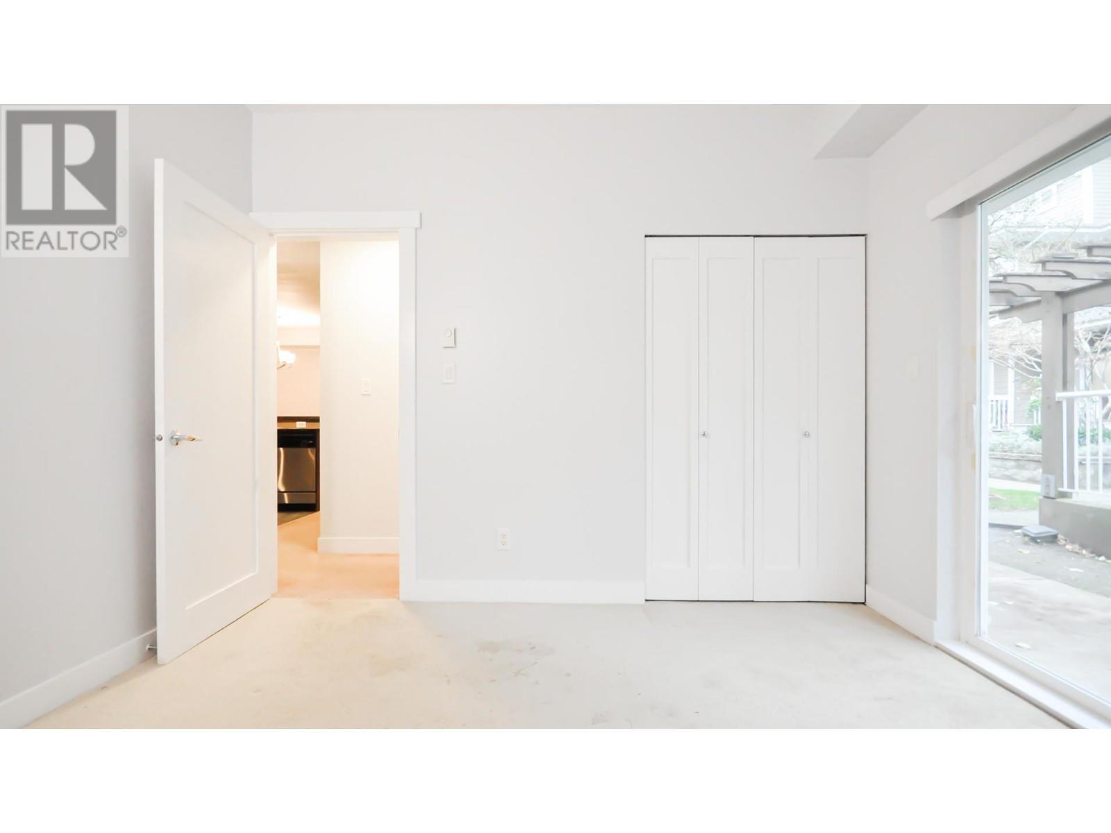 Listing Picture 13 of 17 : 40 7388 MACPHERSON AVENUE, Burnaby / 本拿比 - 魯藝地產 Yvonne Lu Group - MLS Medallion Club Member