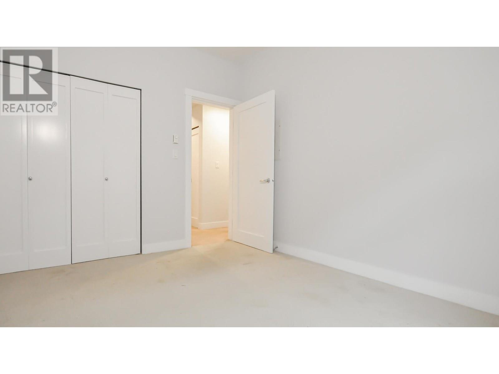 Listing Picture 14 of 17 : 40 7388 MACPHERSON AVENUE, Burnaby / 本拿比 - 魯藝地產 Yvonne Lu Group - MLS Medallion Club Member