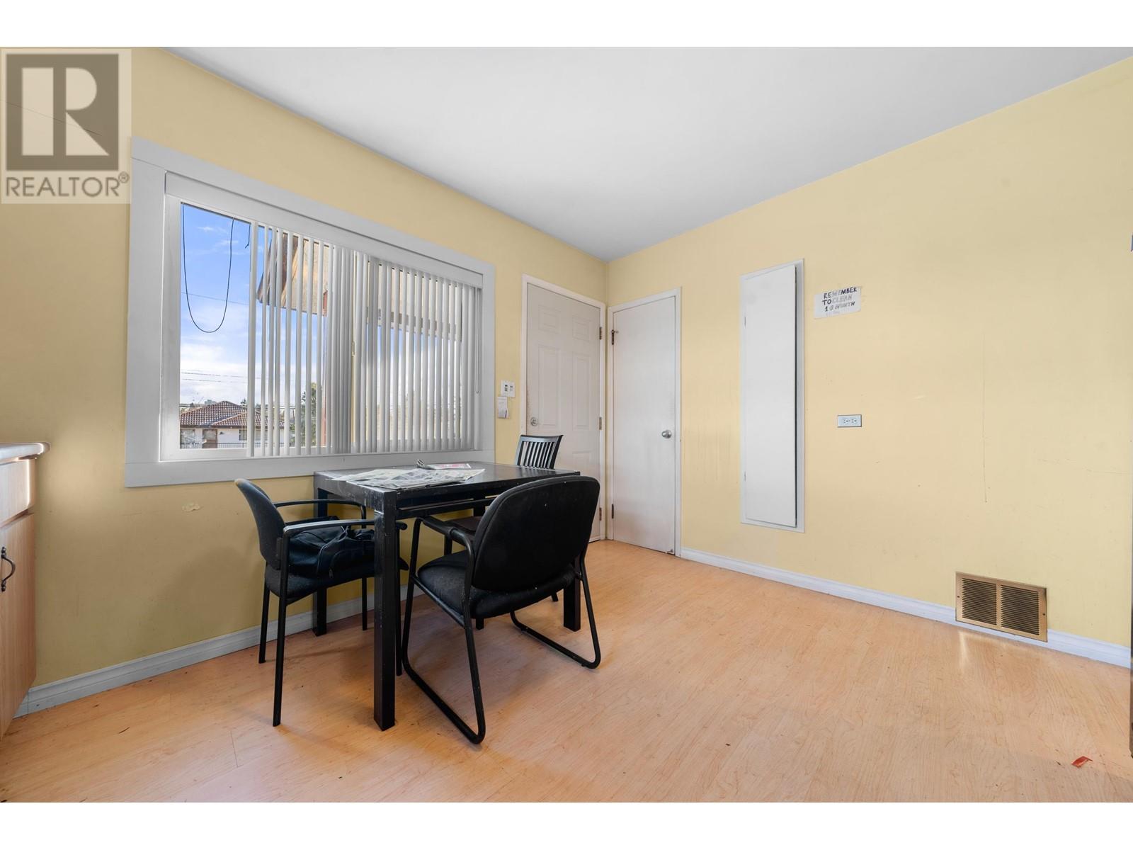 5628 Killarney Street, Vancouver, British Columbia  V5R 3W2 - Photo 13 - R2957547