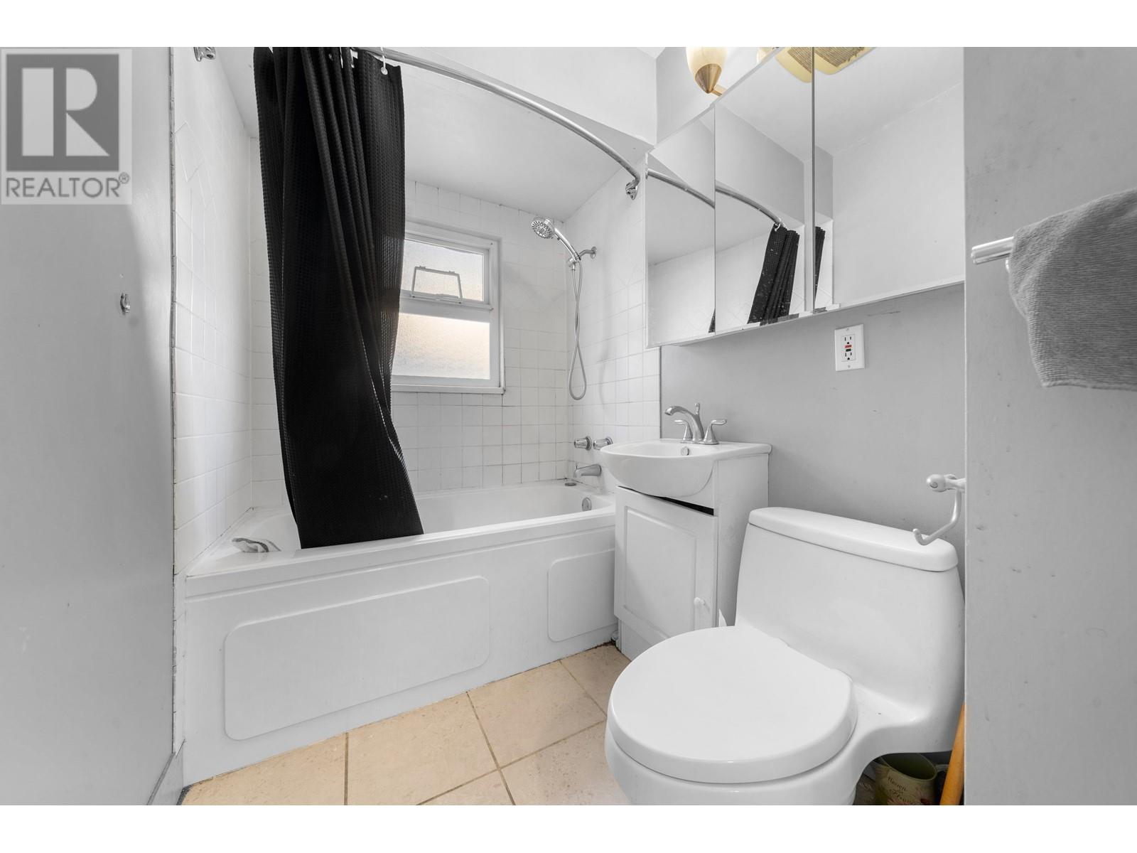 5628 Killarney Street, Vancouver, British Columbia  V5R 3W2 - Photo 24 - R2957547