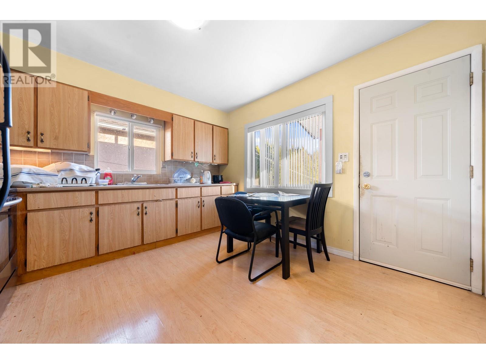5628 Killarney Street, Vancouver, British Columbia  V5R 3W2 - Photo 12 - R2957547