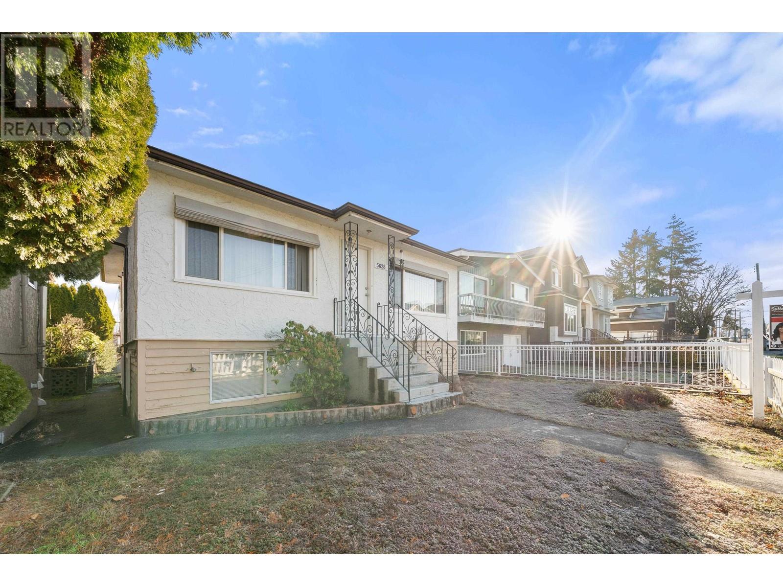 5628 Killarney Street, Vancouver, British Columbia  V5R 3W2 - Photo 37 - R2957547