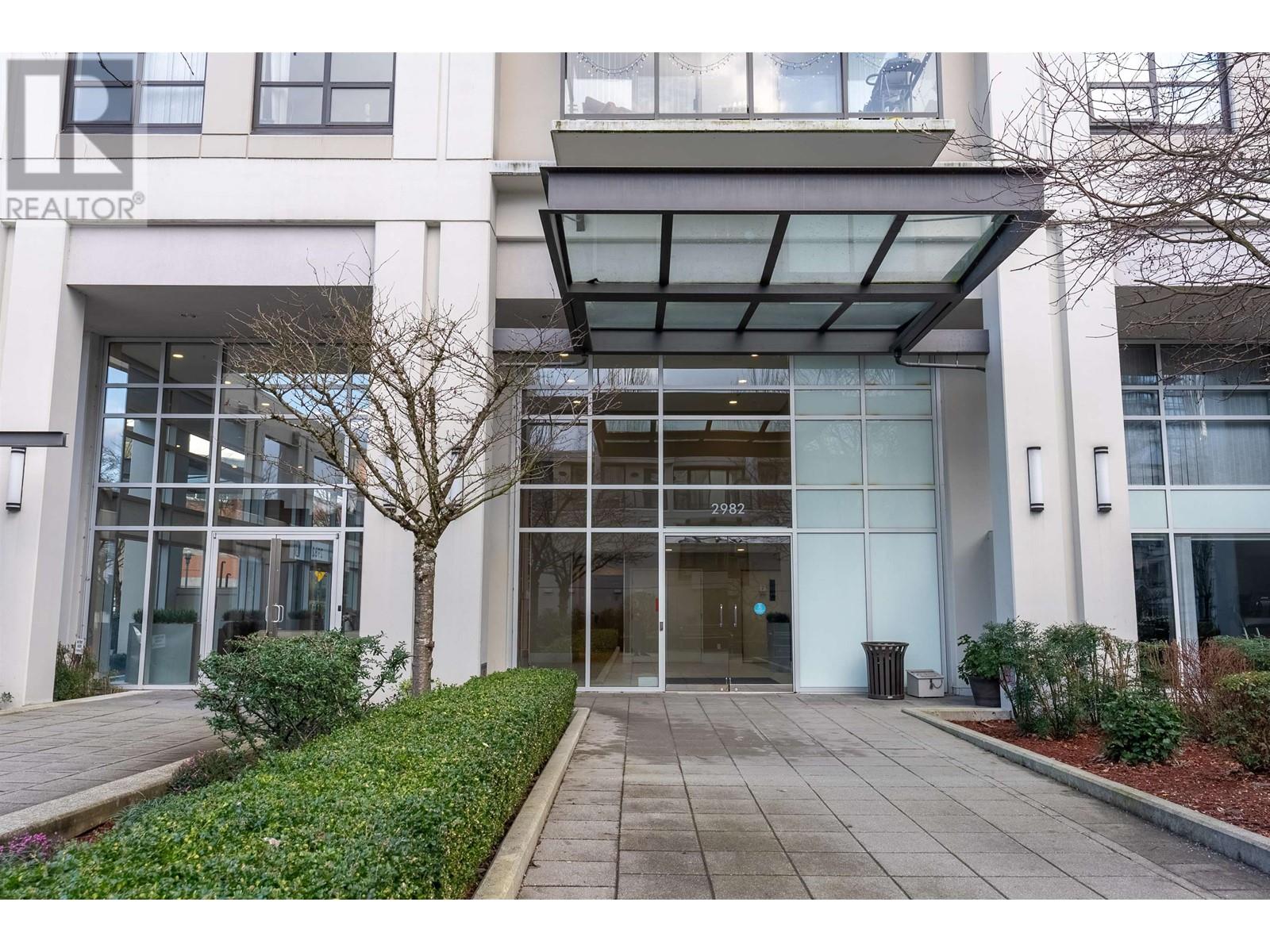 607 2982 Burlington Drive, Coquitlam, British Columbia  V3B 0B3 - Photo 3 - R2956782