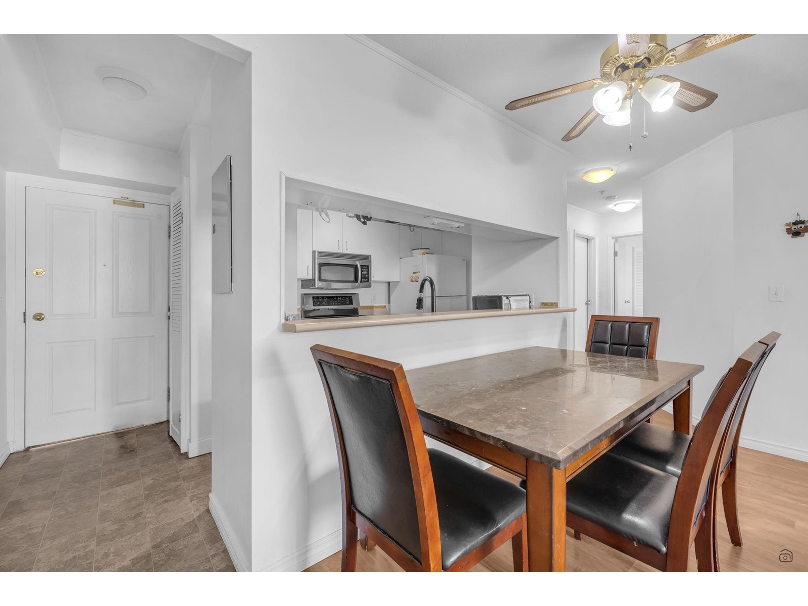 206 10533 University Drive, Surrey, British Columbia  V3T 5T7 - Photo 13 - R2956502
