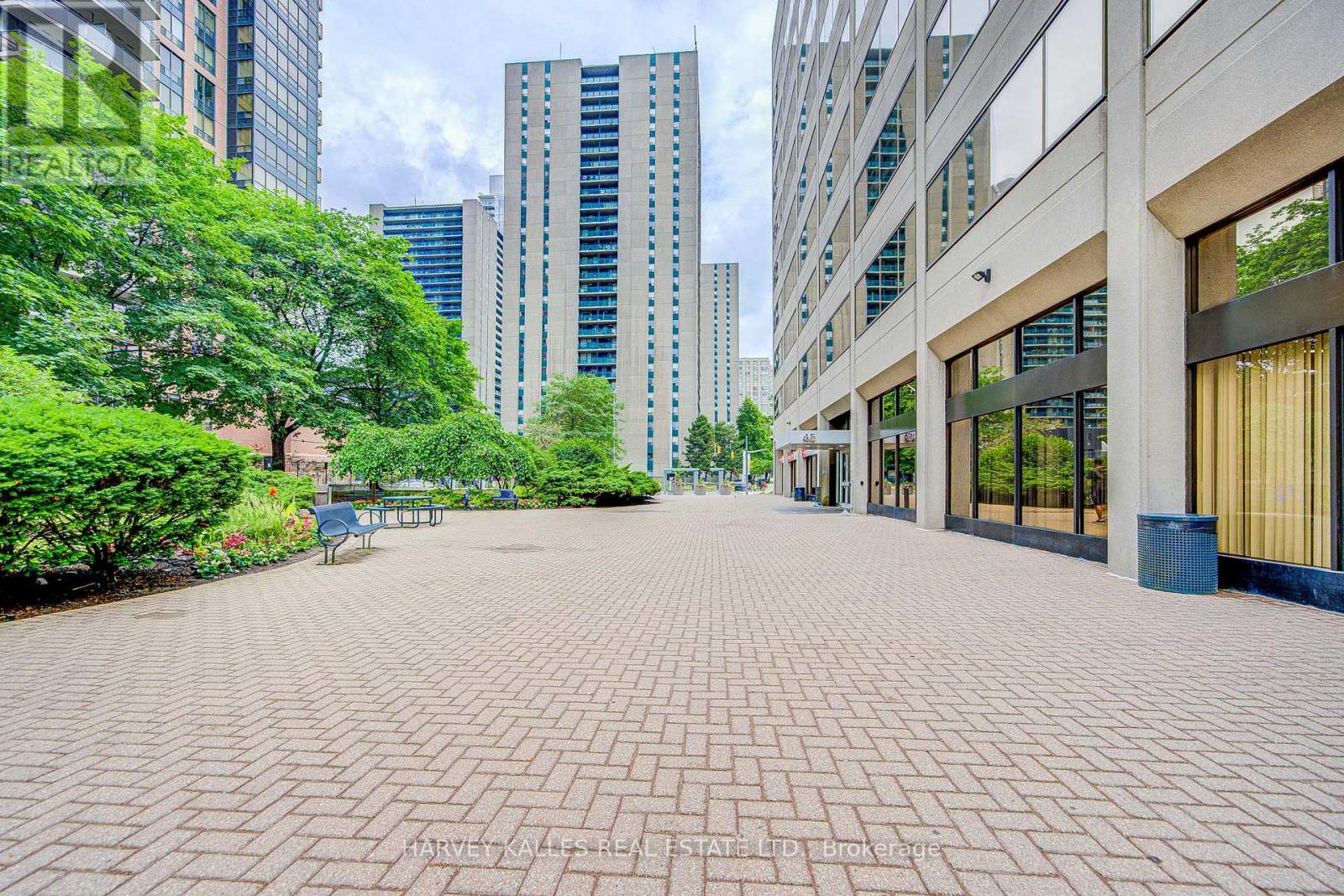 902 - 45 Sheppard Avenue E, Toronto (Willowdale East), Ontario  M2N 5N1 - Photo 4 - C11934201