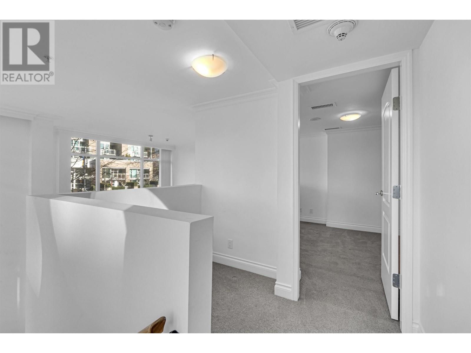 169 Esplanade E Avenue, North Vancouver, British Columbia  V7L 1A1 - Photo 21 - R2955382