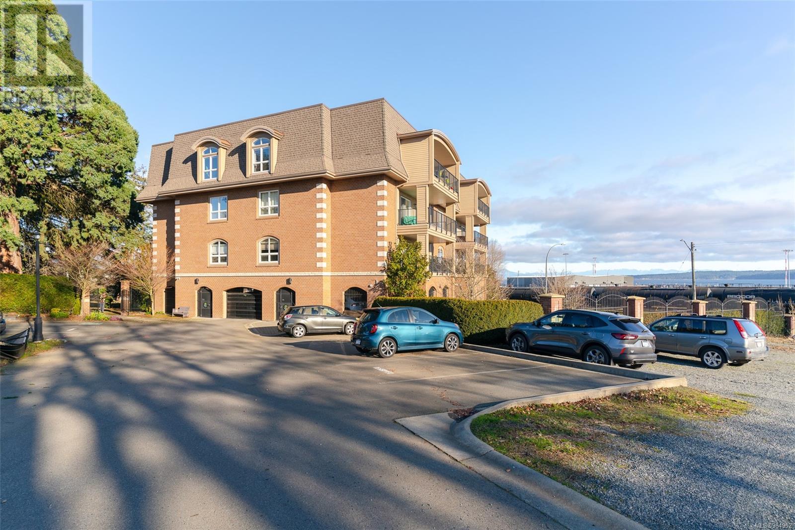 404 104 Esplanade St, Nanaimo, British Columbia  V9R 0G6 - Photo 42 - 984952