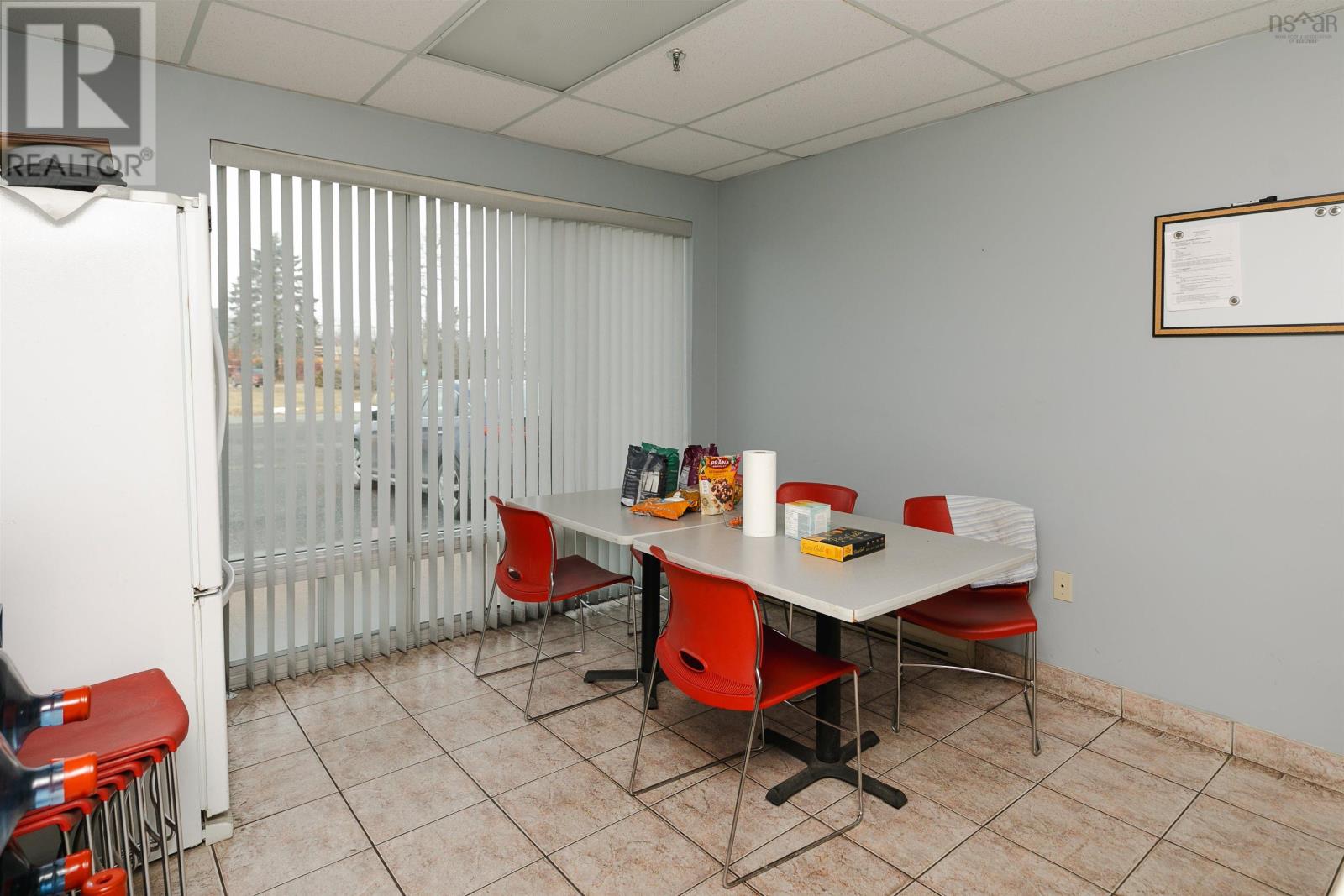 380 Bluewater Road, Bedford, Nova Scotia  B4B 1J3 - Photo 17 - 202501343